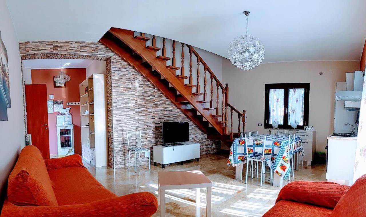 Casa Vacanze Volpe Dell'Etna نيكولوسي المظهر الخارجي الصورة
