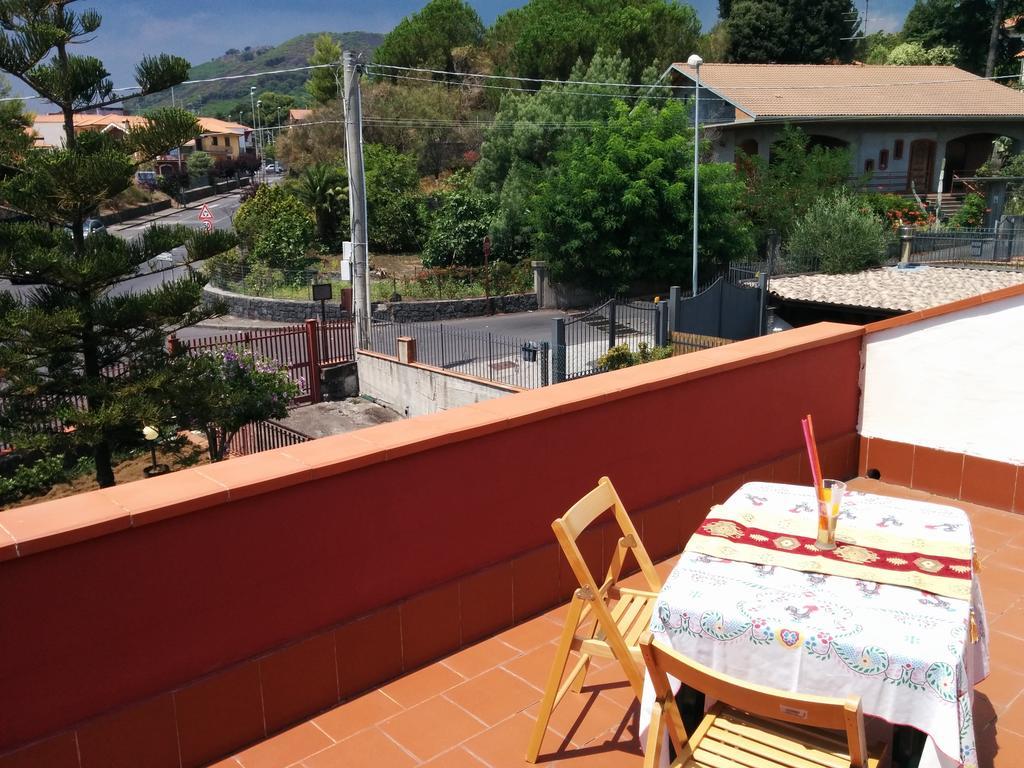 Casa Vacanze Volpe Dell'Etna نيكولوسي الغرفة الصورة